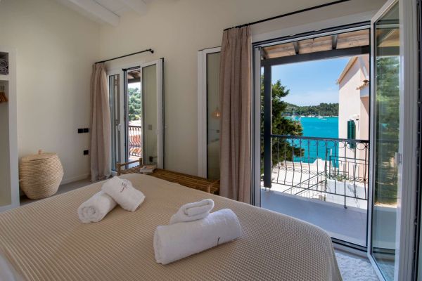paxos 3-slaapkamer apt.